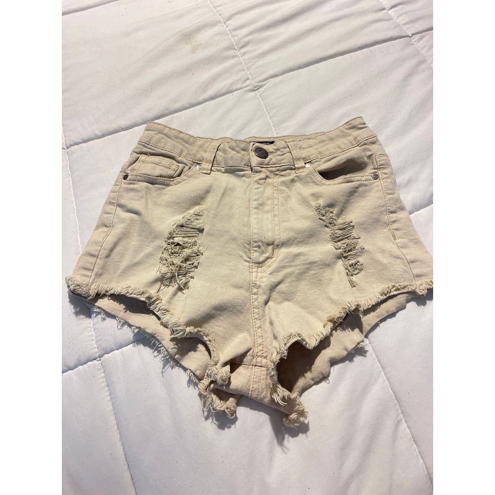 Cali Distressed Beige Denim Shorts Frayed Hem Summer Casual Wear Size 5